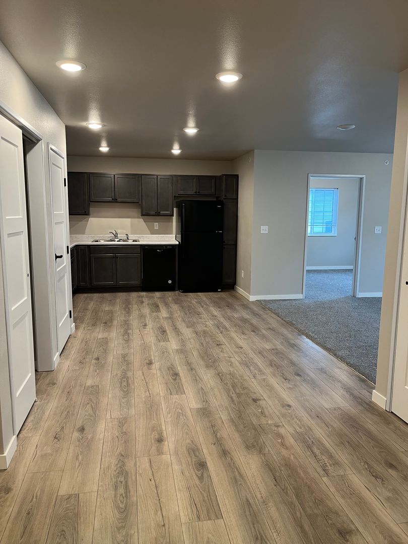 Harrisburg Apartment: 401 S. Cliff Ave