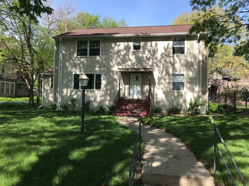 Spacious 1 Bedroom Apartment Near Downtown Sioux Falls!! – photo 1