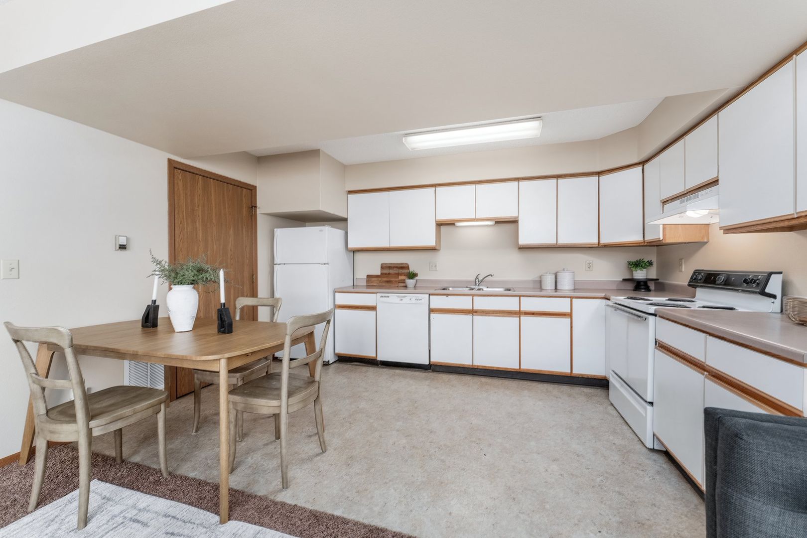 Sioux Falls Townhome: 4619 E 3rd St