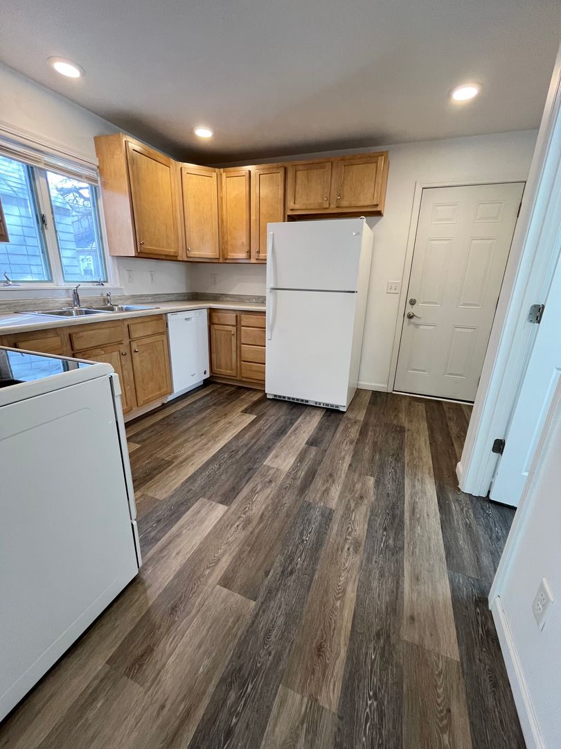 Sioux Falls Apartment: 815 W 11th St