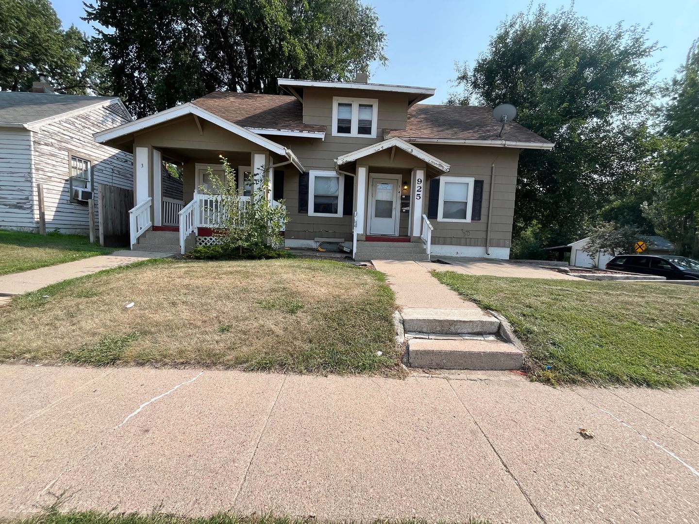 Sioux Falls Apartment: 925 W 12th St