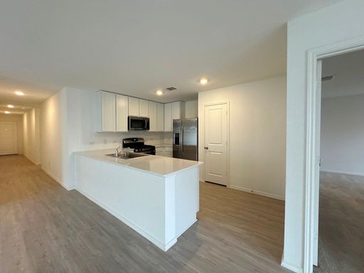 109 Little Sparklers Lp, Hutto, TX 78634