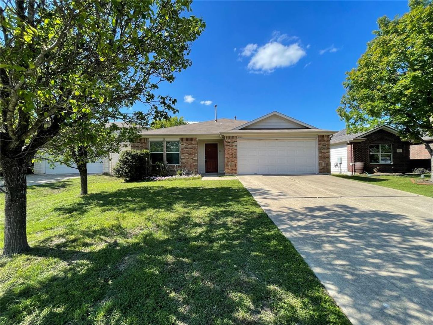 Kyle House: 208 Spruce Dr.