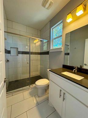 6201 Felix Ave, Unit A, Austin, TX 78741