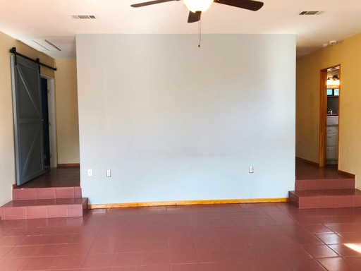 2202 East Side Dr, Austin, TX 78704