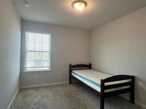 124 Old Stagecoach Rd, Jarrell, TX 76537