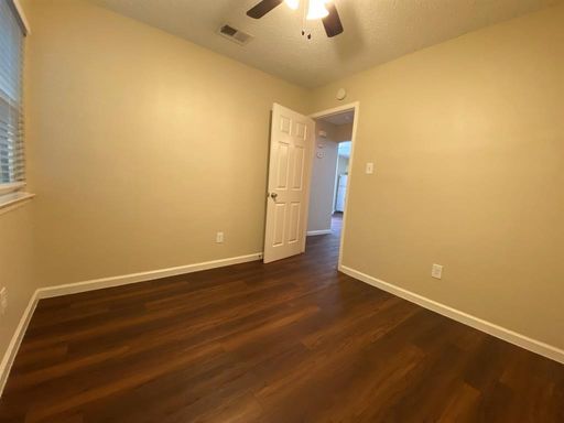 4903B Merritt Drive, Austin, TX 78744