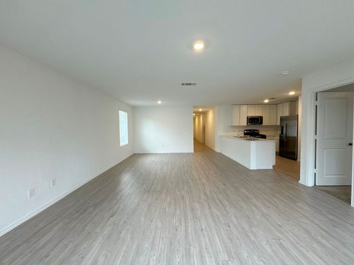 109 Little Sparklers Lp, Hutto, TX 78634