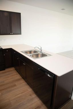 1127 Catfish Ln, Bastrop, TX 78602