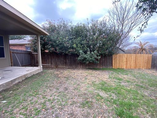 258 Western Dr, Kyle, TX 78640