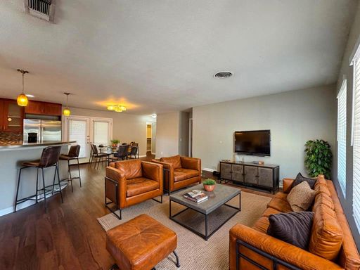 3003 Burning Oak Dr., Austin, TX 78704