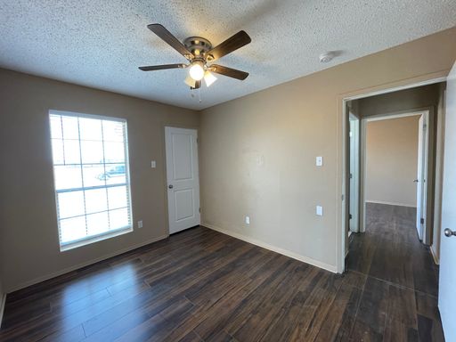 5753 Palo Blanco Ln, Austin, TX 78744-3858