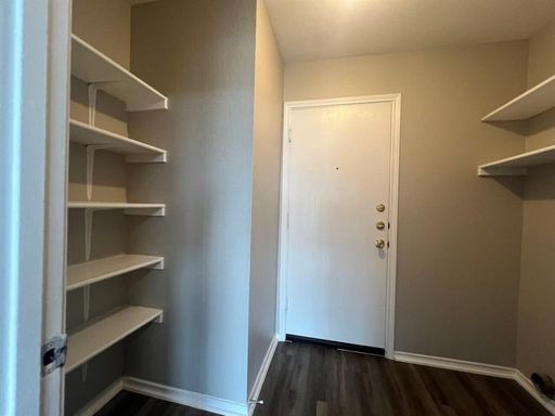 13120 Dearbonne Dr, Del Valle, TX 78617