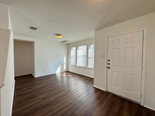 2013 Rim Rock Dr., Leander, TX 78641