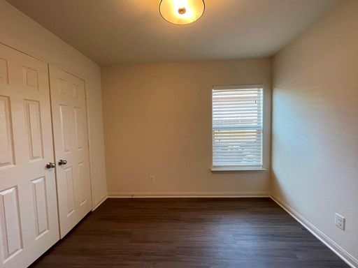 113 Robertson Lane, Jarrell, TX 76537