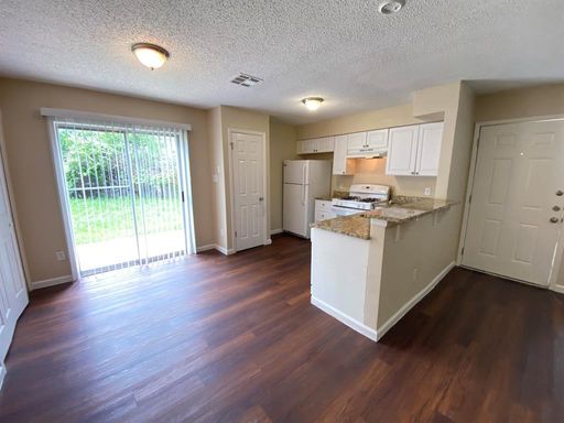 4903B Merritt Drive, Austin, TX 78744