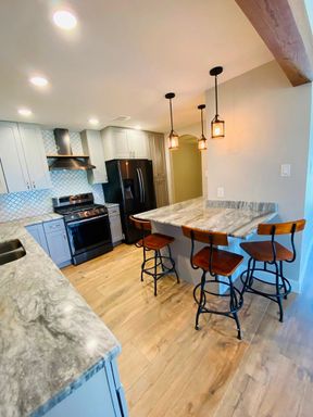 13000 Pollard Dr, Austin, TX 78727-7021