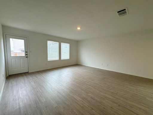 109 Little Sparklers Lp, Hutto, TX 78634