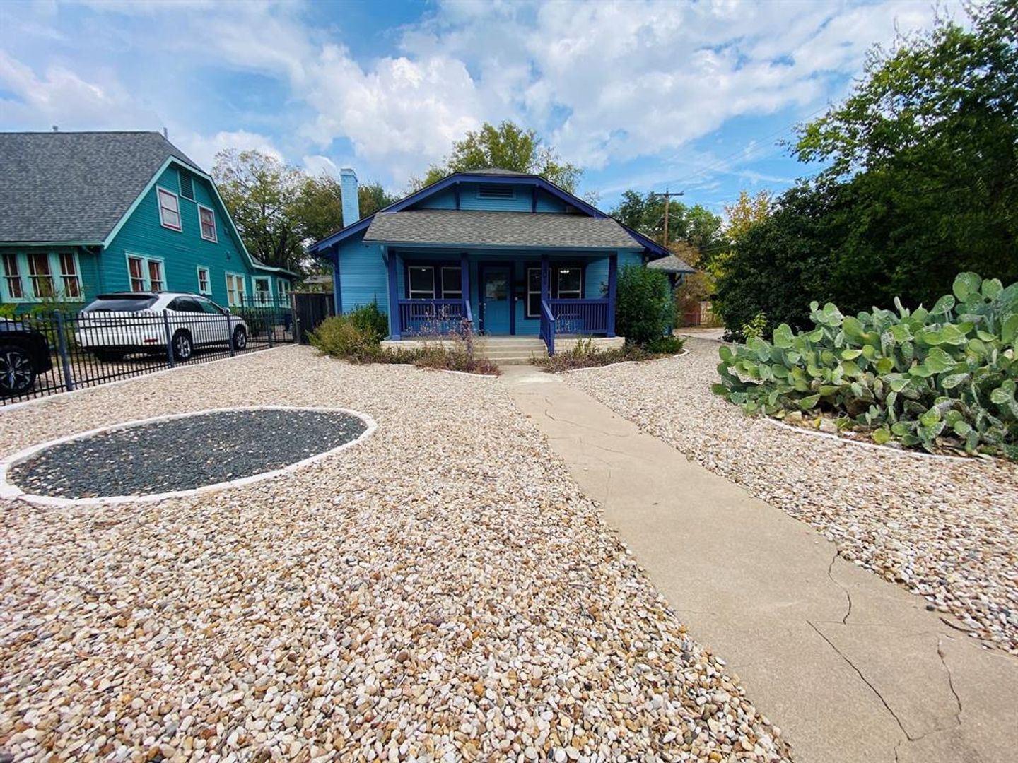 Austin Apartment: 404A E. 35th St.