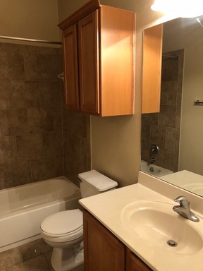 504A West North Loop Blvd., Austin, TX 78751