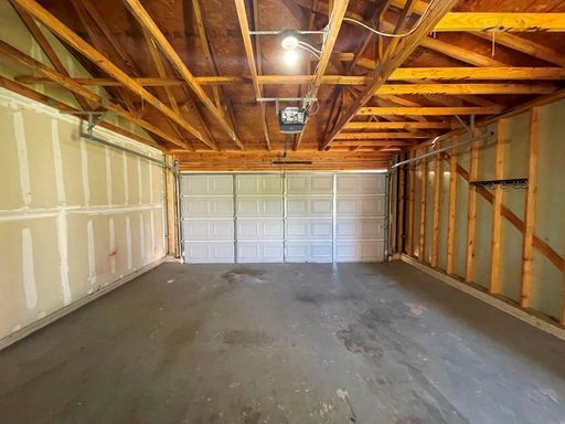 251 B Utterback, Kyle, TX 78640