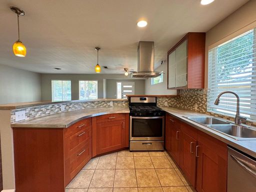 3003 Burning Oak Dr., Austin, TX 78704