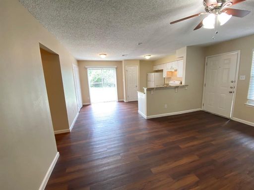 4903B Merritt Drive, Austin, TX 78744