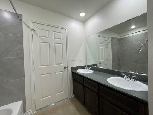 2317 Zanoletti Ct - Unit B, Temple, TX 76504