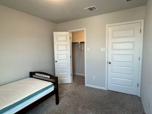 124 Old Stagecoach Rd, Jarrell, TX 76537