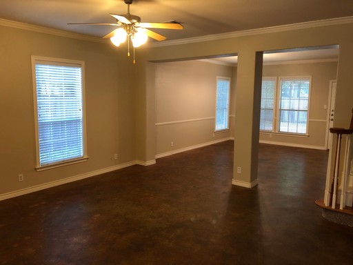 504A West North Loop Blvd., Austin, TX 78751