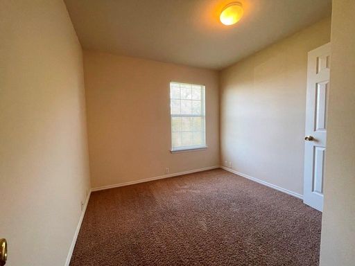 251 B Utterback, Kyle, TX 78640