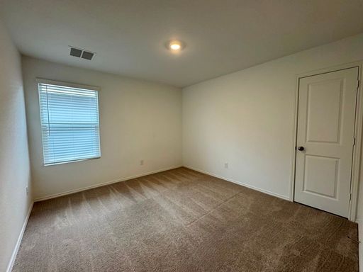 109 Little Sparklers Lp, Hutto, TX 78634