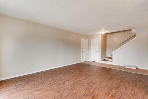 2611B Ektom Drive , Austin, TX 78745