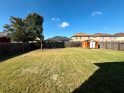 2013 Rim Rock Dr., Leander, TX 78641