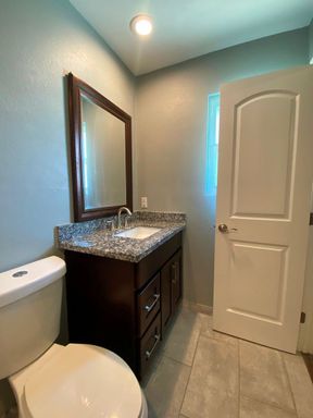 3411B Lynridge Drive , Austin, TX 78723