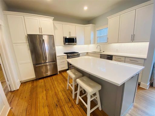 521 E Live Oak St, Unit A, Austin, TX 78704