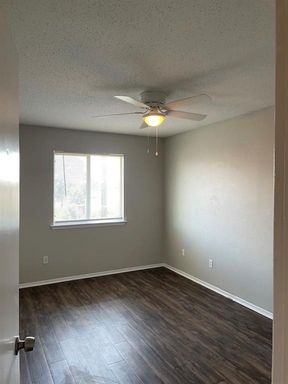 8401D Colony Loop Drive , Austin, TX 78724