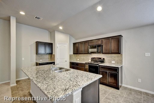 21607 Surrey Lane, Lago Vista, TX 78645