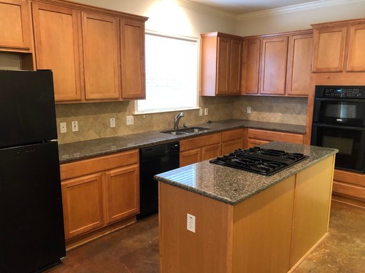 504A West North Loop Blvd., Austin, TX 78751
