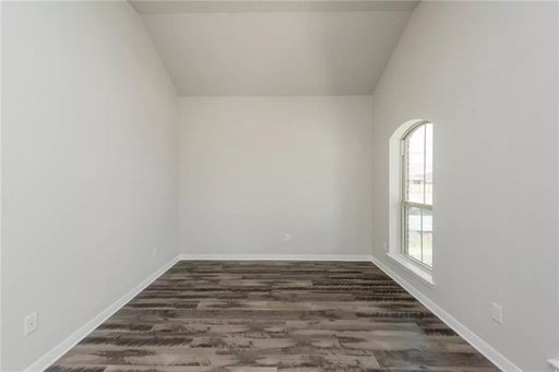 5118 Leaning Tree Dr, Temple, TX 76502