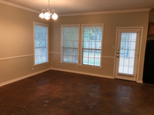 504A West North Loop Blvd., Austin, TX 78751