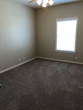 504A West North Loop Blvd., Austin, TX 78751