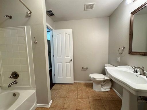 3003 Burning Oak Dr., Austin, TX 78704