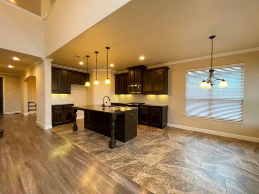 433 Mistflower Springs Dr, Leander, TX 78641