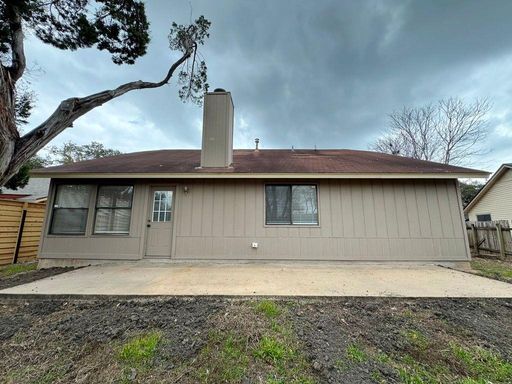 1002 Great Britain Blvd, Austin, TX 78748