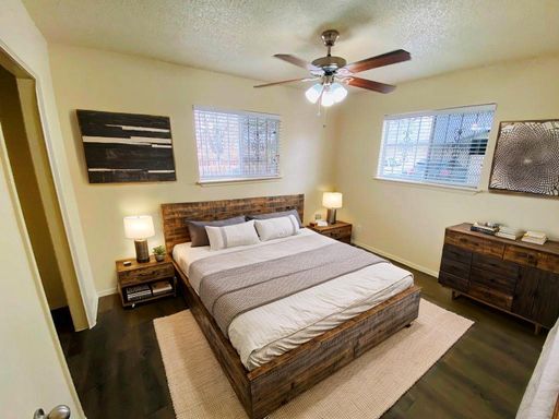  1710B Ledgewood Dr., Austin, TX 78758