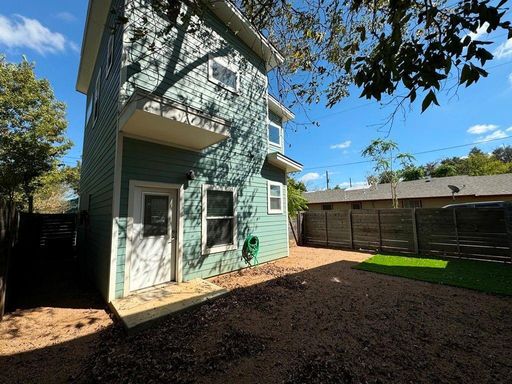 6201 Felix Ave, Unit A, Austin, TX 78741