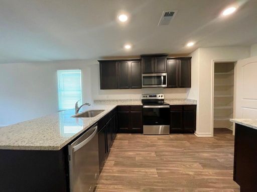 1032 Riverdale Cv., Jarrell, TX 76537-2038