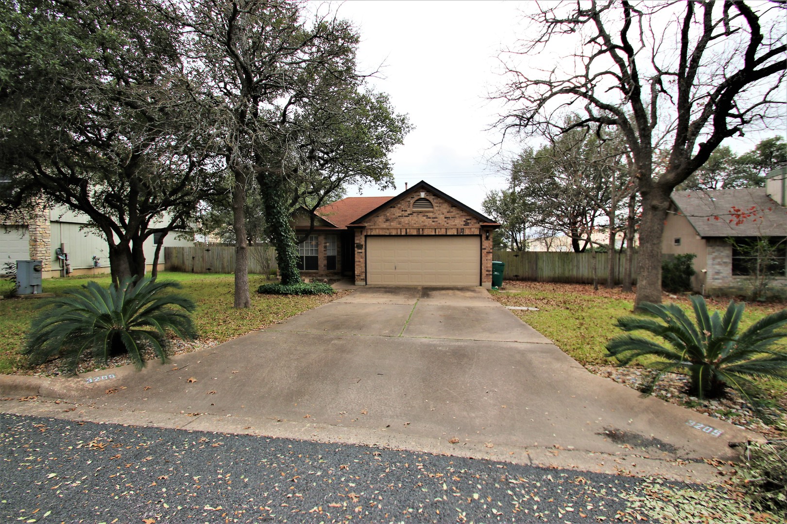 Cedar Park House: 3205 Blazing Star Trl