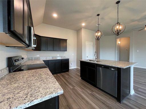 806 Hollyhock Dr, Temple, TX 76502